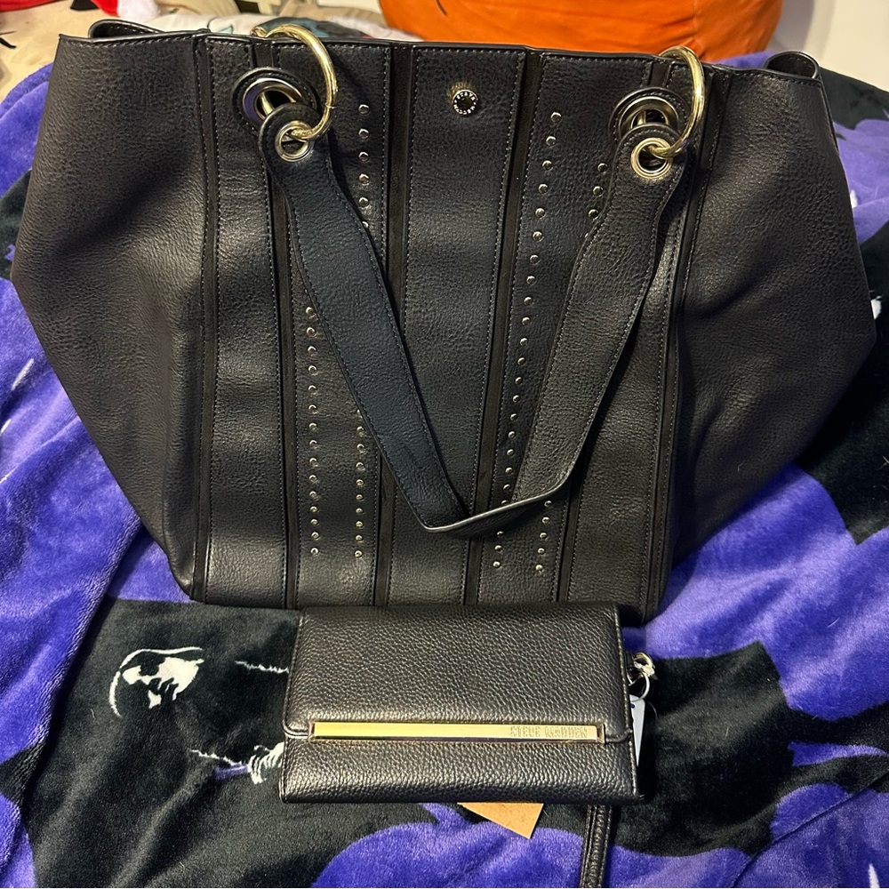 Elegant Black Tote Bag with Matching Wallet